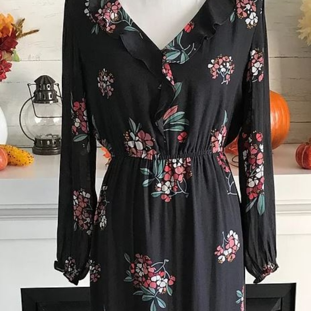 LOFT Hydrangea Ruffled Maxi Dress
